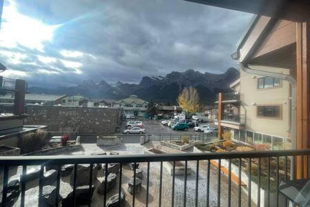 Best Views Of Canmore - 2Bed 2Bath Villa Exterior photo