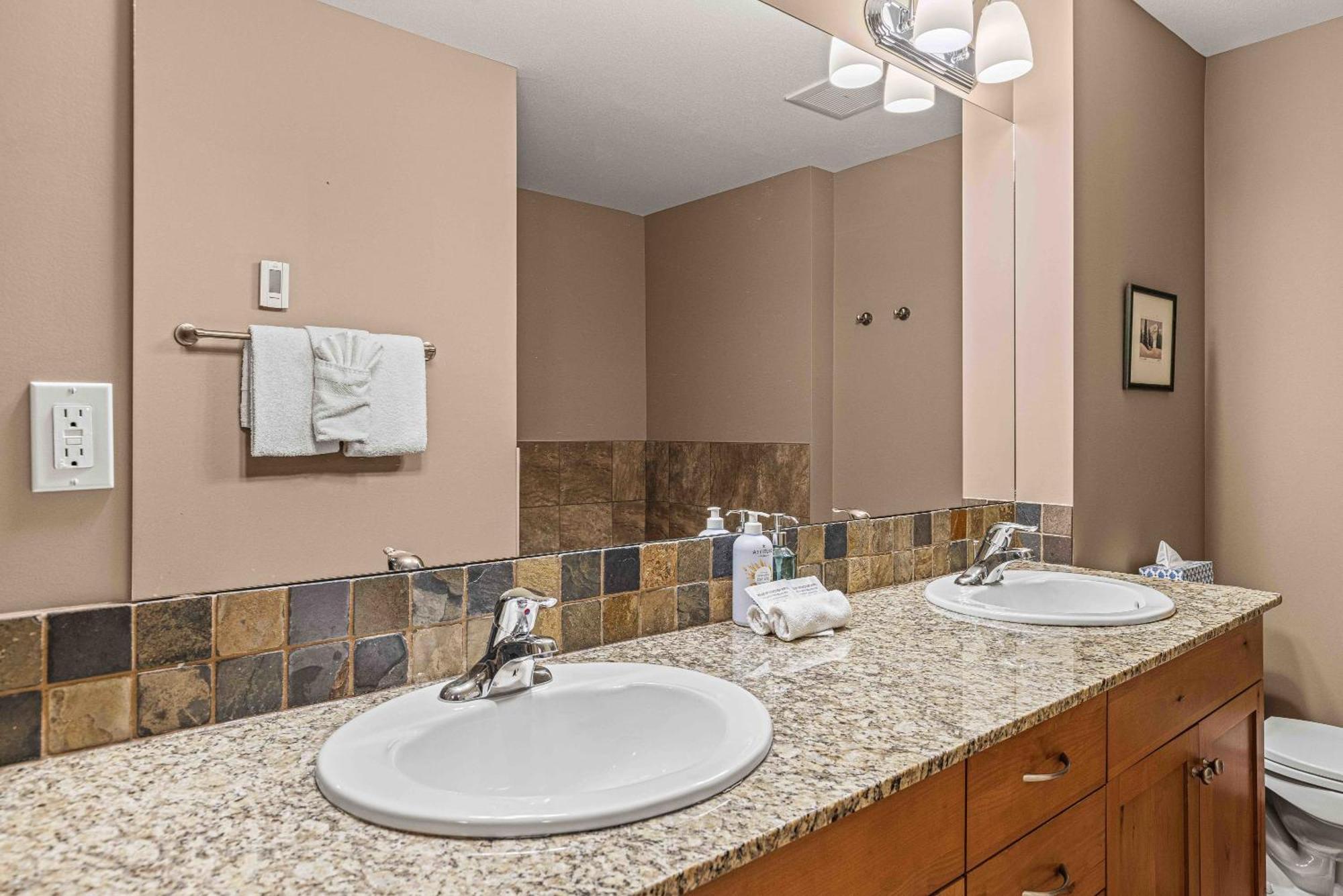 Best Views Of Canmore - 2Bed 2Bath Exterior photo